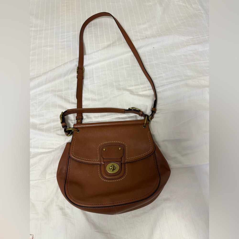 Coach brown leather purse Willis